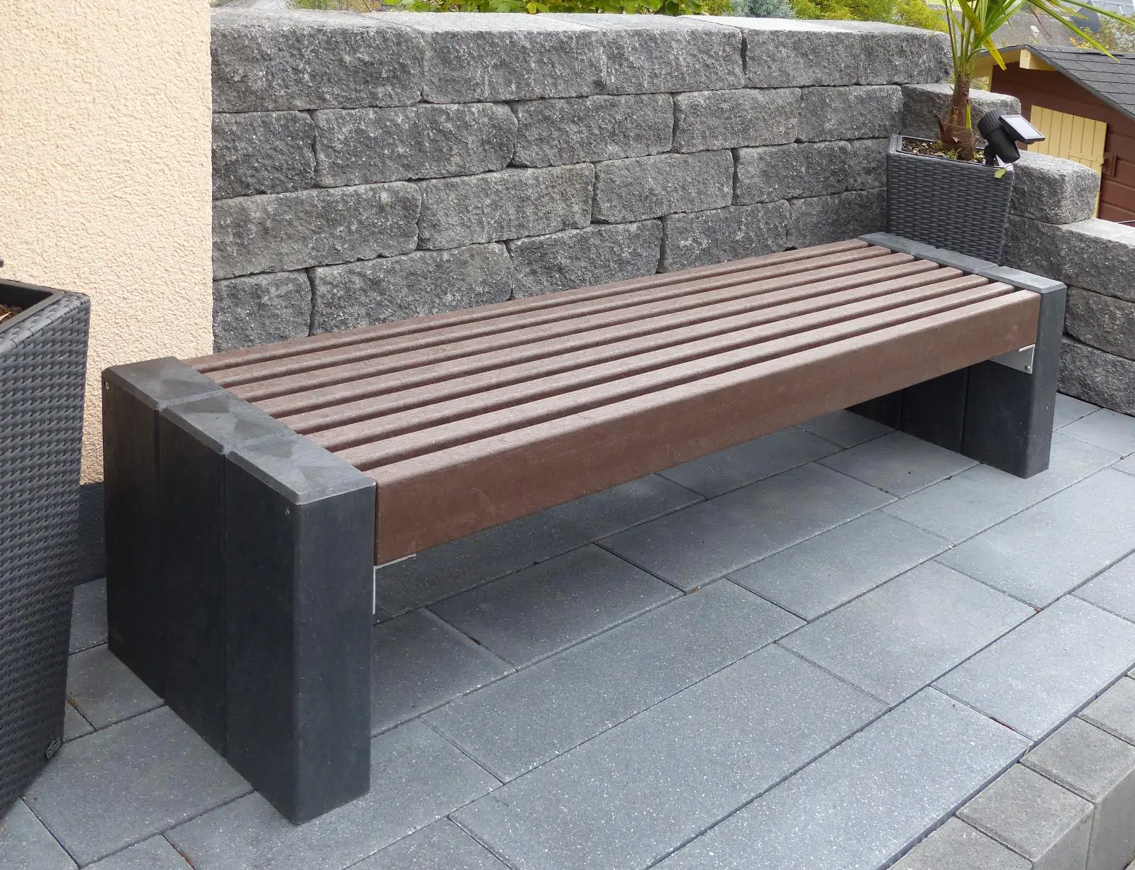 BANC HIGHLINE EN PLASTIQUE RECYCLE